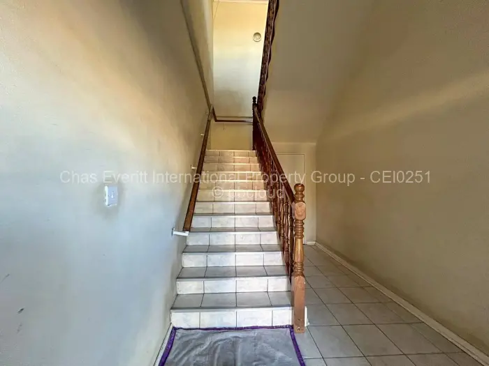 Warehouse/Industrial to Rent in Bulawayo City Centre, Bulawayo