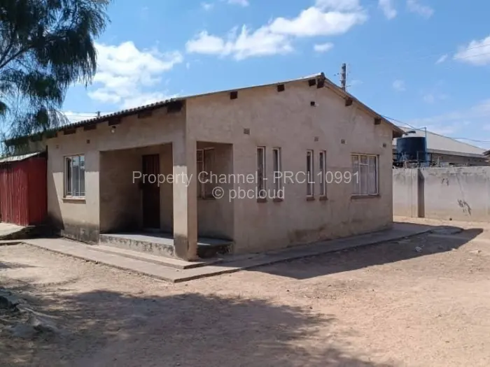 4 Bedroom House for Sale in Ruwa, Ruwa