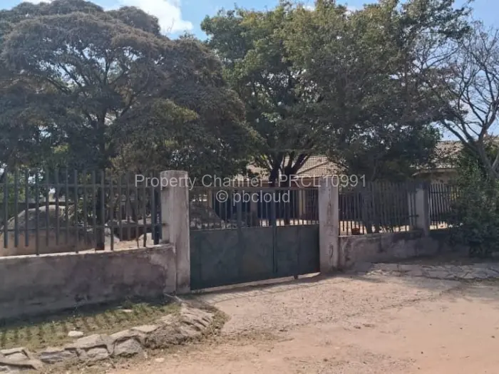 4 Bedroom House for Sale in Ruwa, Ruwa