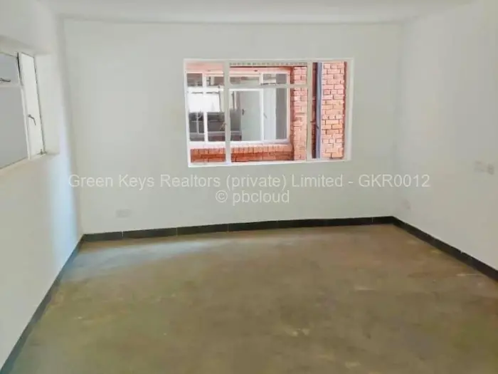 Flat/Apartment for Sale in Glaudina, Harare