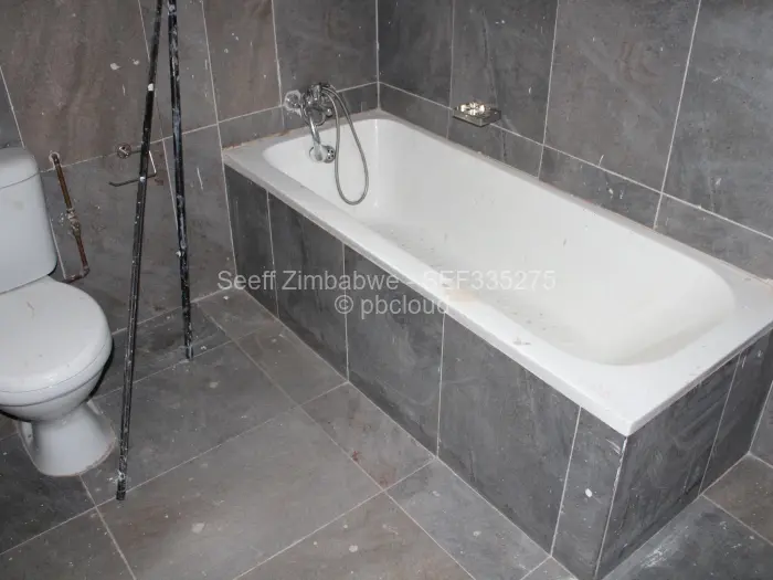 3 Bedroom House to Rent in Emerald Hill