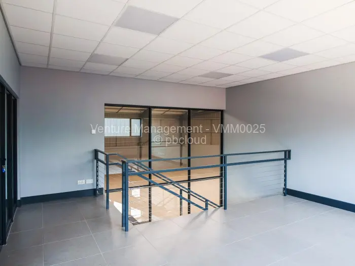 Warehouse/Industrial to Rent in Hatfield