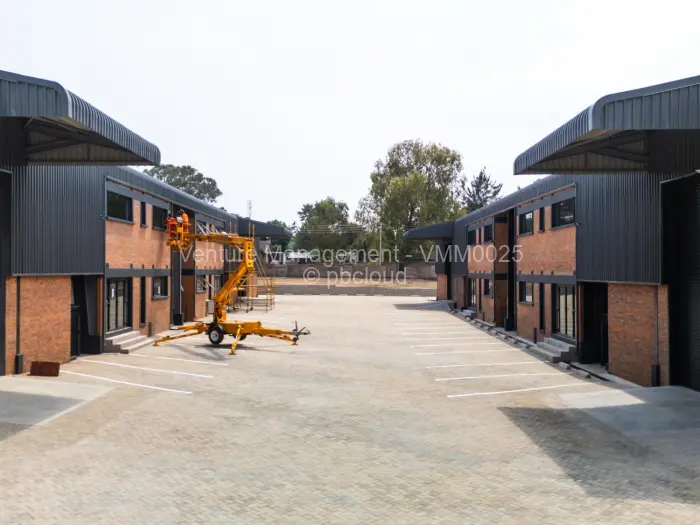 Warehouse/Industrial to Rent in Hatfield