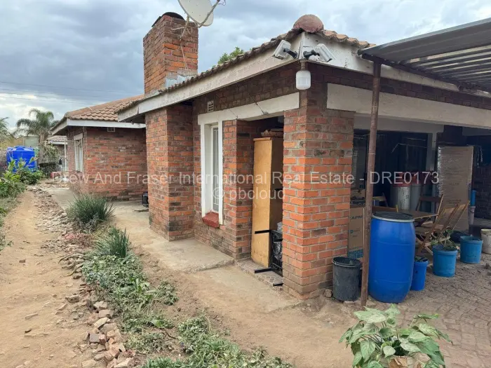 3 Bedroom House for Sale in Mainway Meadows, Harare