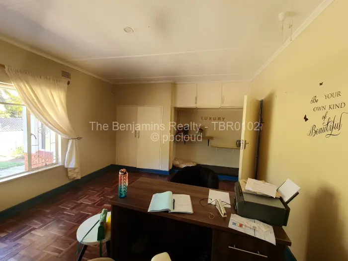 3 Bedroom House to Rent in Greendale