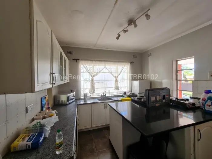 3 Bedroom House to Rent in Greendale