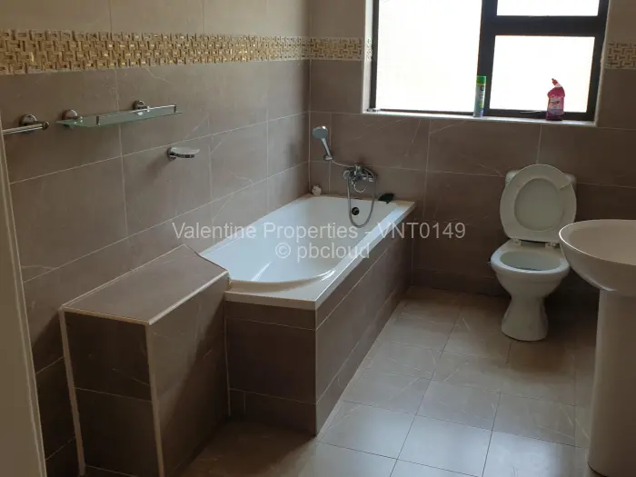 4 Bedroom House to Rent in Shawasha Hills, Harare