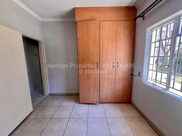 Townhouse/Complex/Cluster to Rent in Newlands, Harare