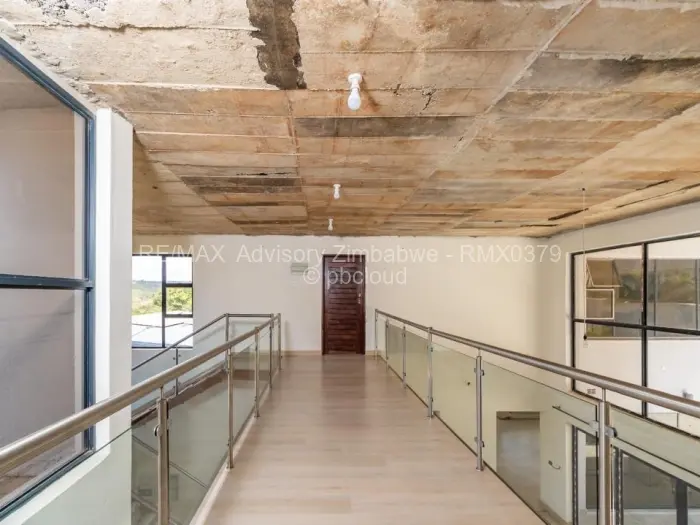 5 Bedroom House for Sale in Carrick Creagh Estate, Harare