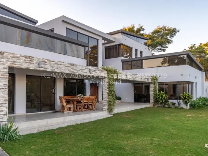 5 Bedroom House for Sale in Carrick Creagh Estate, Harare