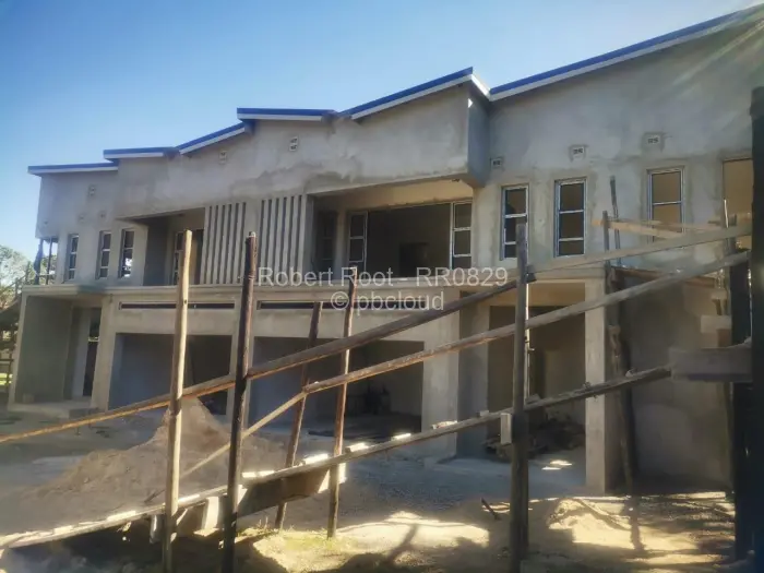 Townhouse/Cluster for Sale in Mount Pleasant, Harare