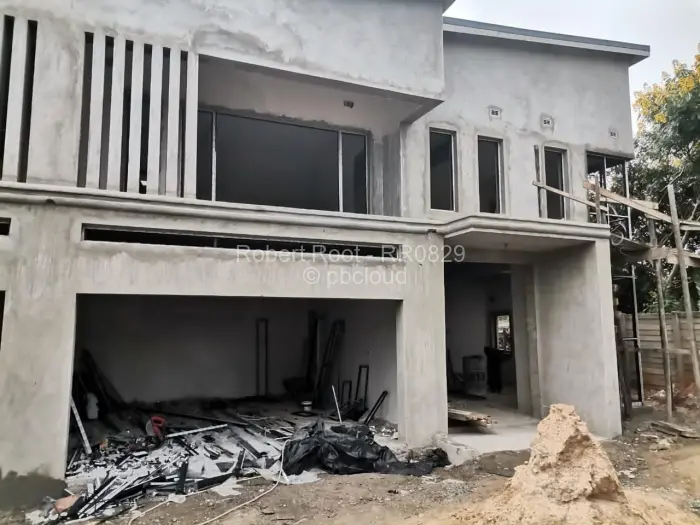 Townhouse/Cluster for Sale in Mount Pleasant, Harare