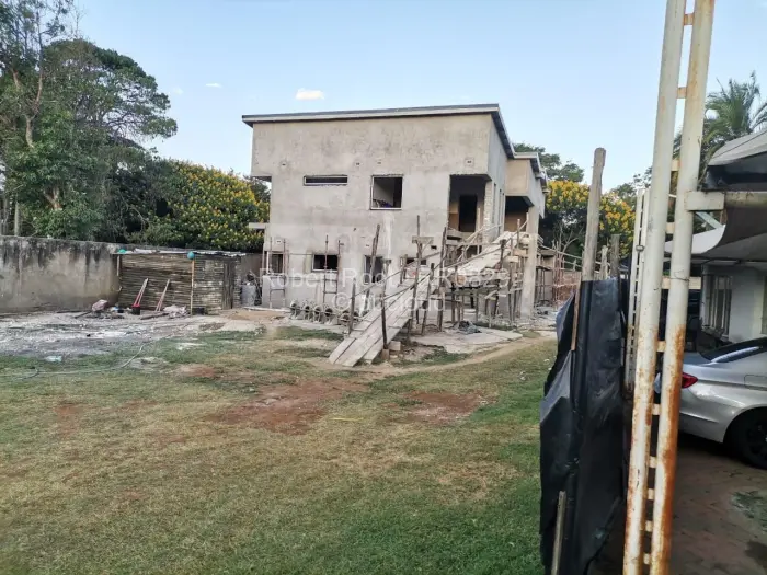 Townhouse/Cluster for Sale in Mount Pleasant, Harare