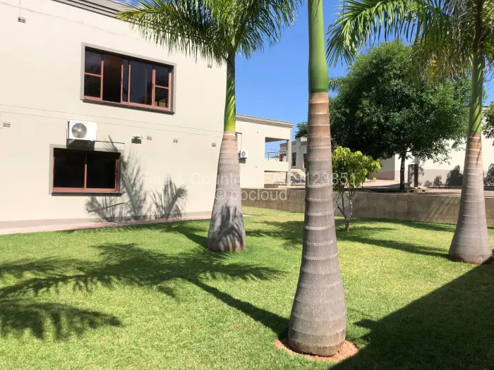 5 Bedroom House to Rent in Shawasha Hills, Harare