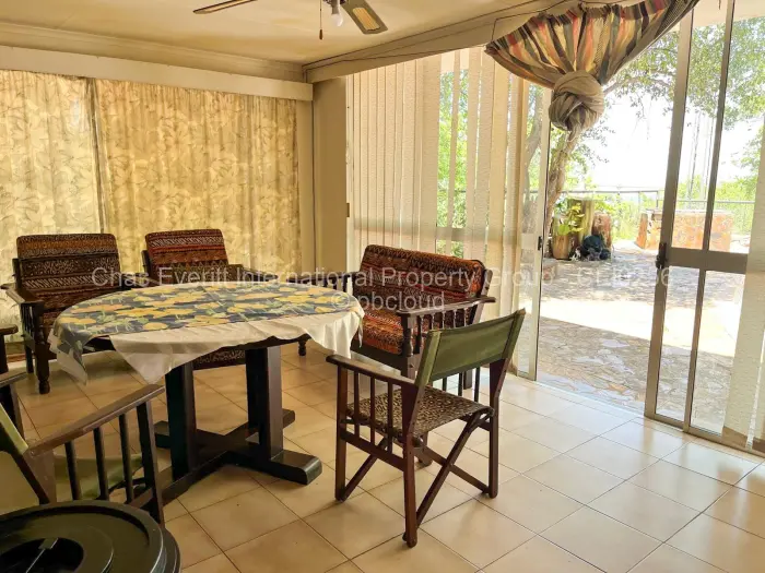 6 Bedroom House for Sale in Binga, Binga