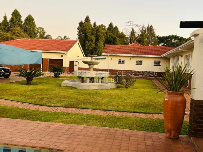 Commercial Property to Rent in Borrowdale