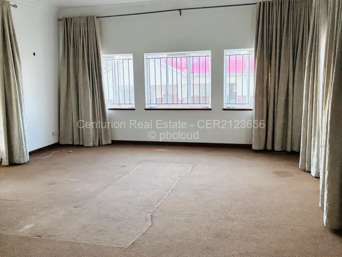 Commercial Property to Rent in Borrowdale