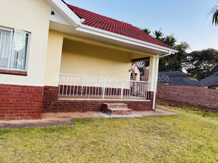 Commercial Property to Rent in Borrowdale