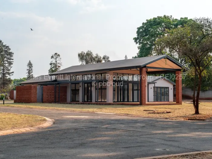 Townhouse/Cluster for Sale in Helensvale, Harare