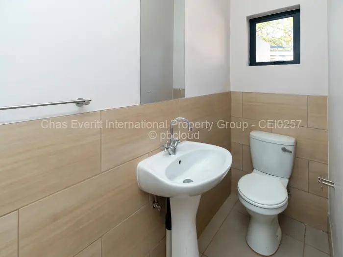 Townhouse/Cluster for Sale in Helensvale, Harare