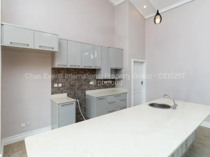 Townhouse/Cluster for Sale in Helensvale, Harare