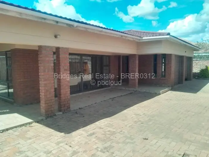 4 Bedroom House for Sale in Westgate, Harare