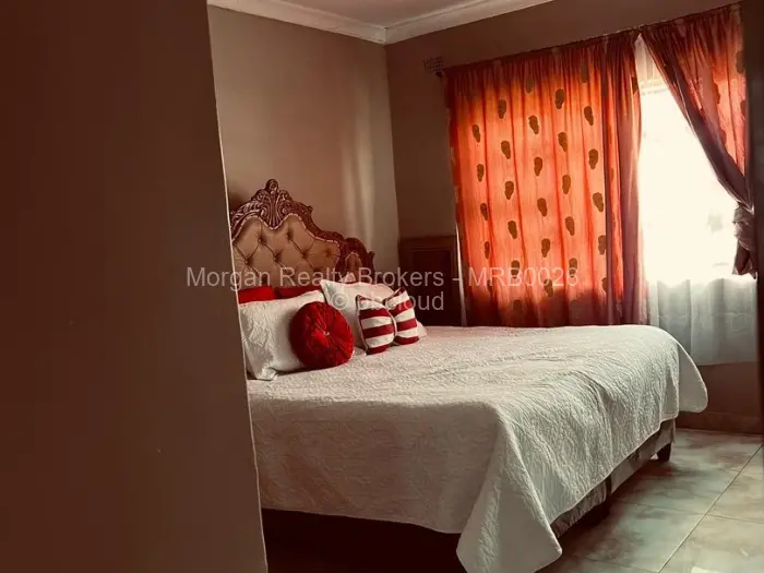 4 Bedroom House for Sale in Madokero Estates, Harare