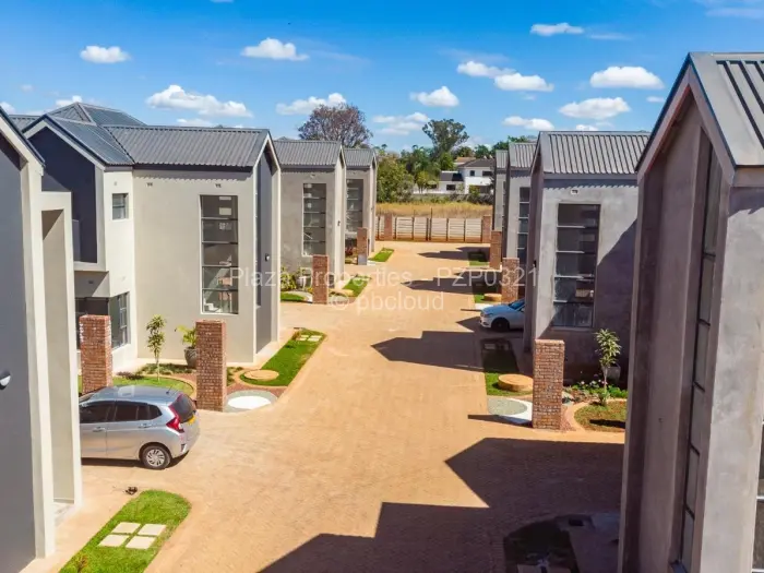 Townhouse/Complex/Cluster to Rent in Greystone Park