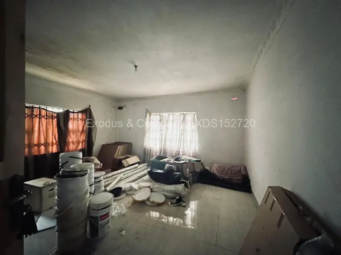 5 Bedroom House for Sale in Whitecliff, Harare