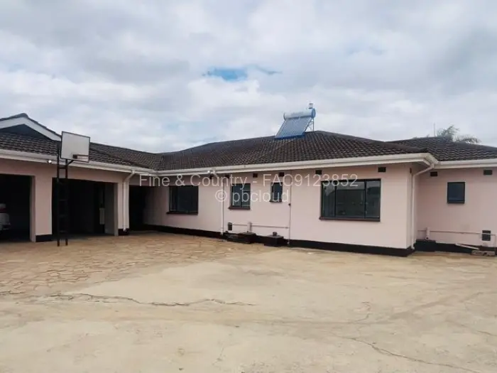 4 Bedroom House to Rent in Zimre Park