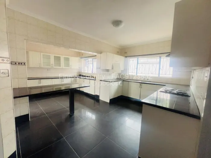 4 Bedroom House to Rent in Zimre Park