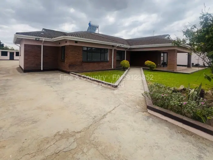 4 Bedroom House to Rent in Zimre Park