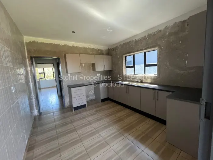 7 Bedroom House for Sale in Brookeview, Harare