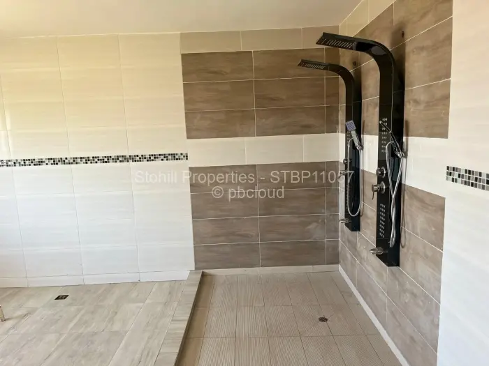 7 Bedroom House for Sale in Brookeview, Harare