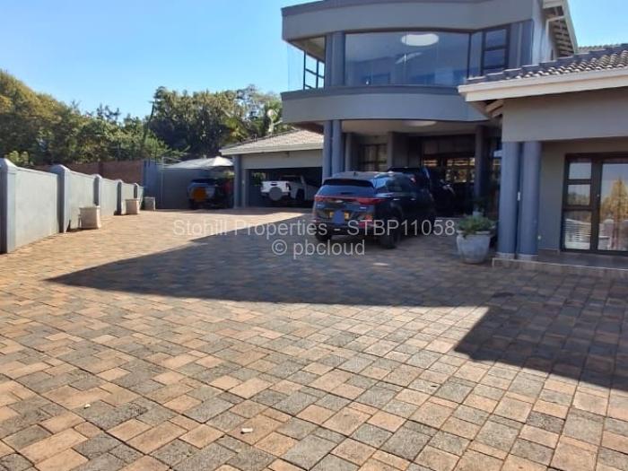 6 Bedroom House for Sale in Borrowdale Brooke, Harare