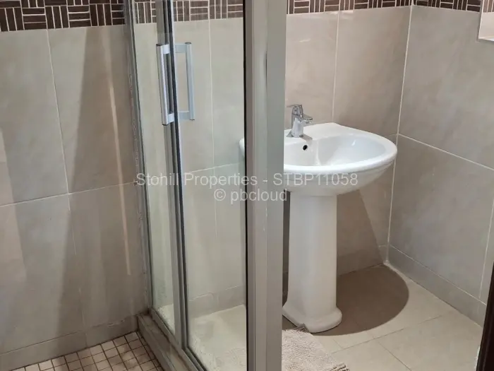 6 Bedroom House for Sale in Borrowdale Brooke, Harare