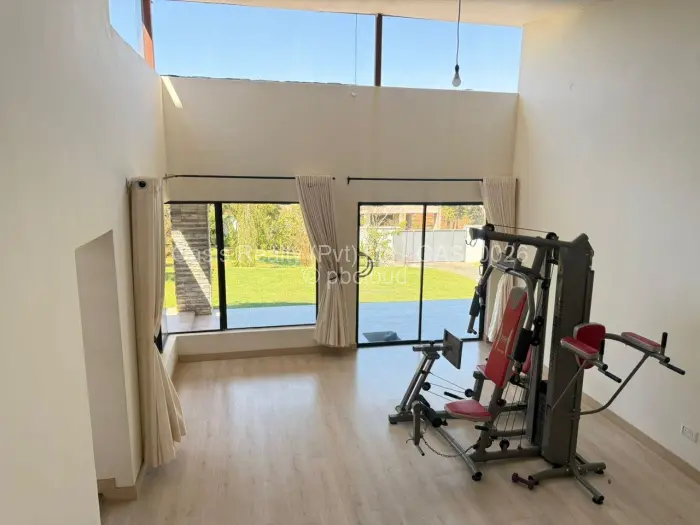 5 Bedroom House for Sale in Carrick Creagh Estate, Harare