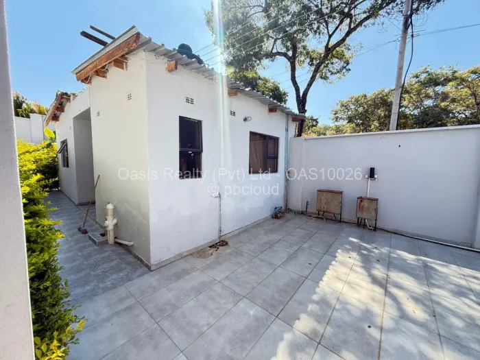 5 Bedroom House for Sale in Carrick Creagh Estate, Harare