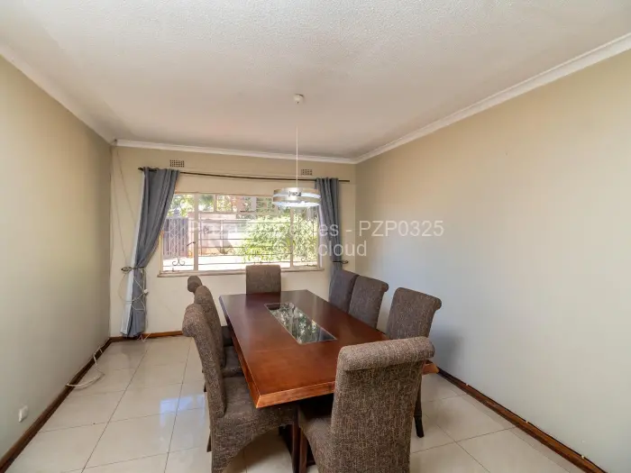 5 Bedroom House to Rent in Borrowdale