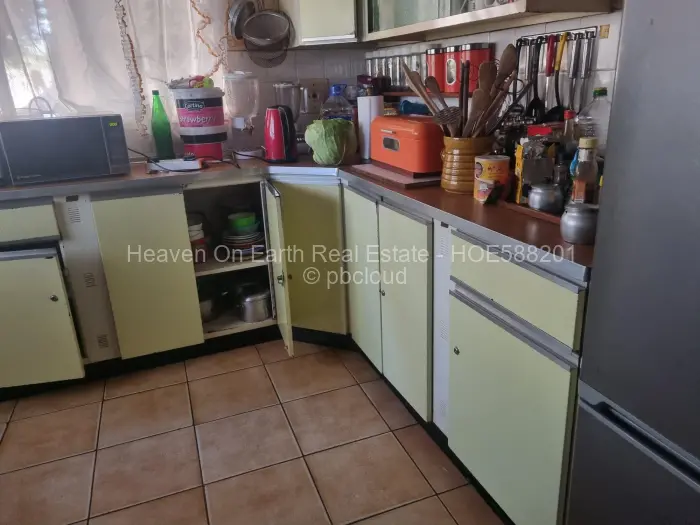 5 Bedroom House for Sale in Hatfield, Harare