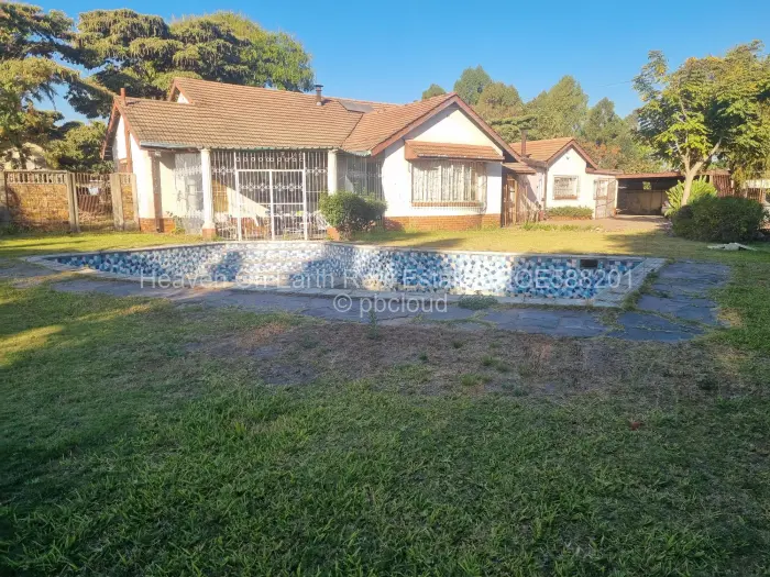 5 Bedroom House for Sale in Hatfield, Harare