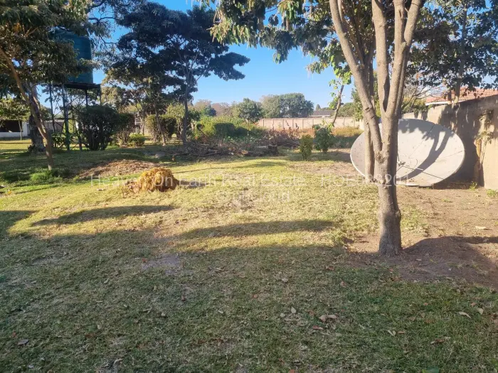 5 Bedroom House for Sale in Hatfield, Harare