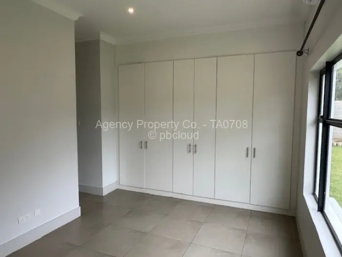 Townhouse/Complex/Cluster to Rent in Highlands