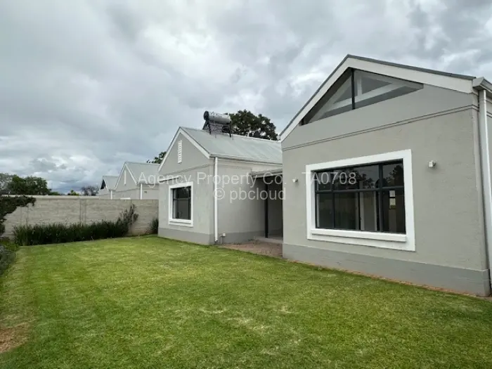 Townhouse/Complex/Cluster to Rent in Highlands
