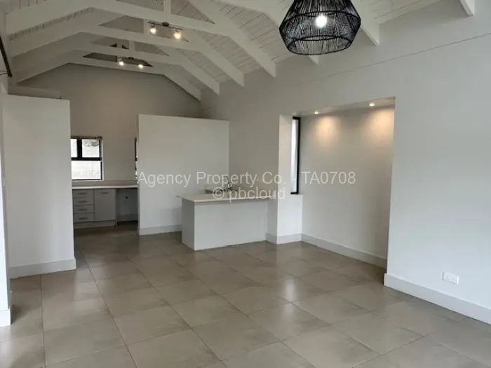 Townhouse/Complex/Cluster to Rent in Highlands