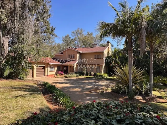 4 Bedroom House to Rent in Borrowdale