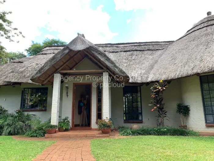 5 Bedroom House to Rent in Highlands