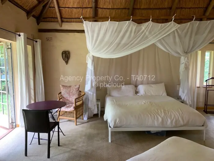 5 Bedroom House to Rent in Highlands