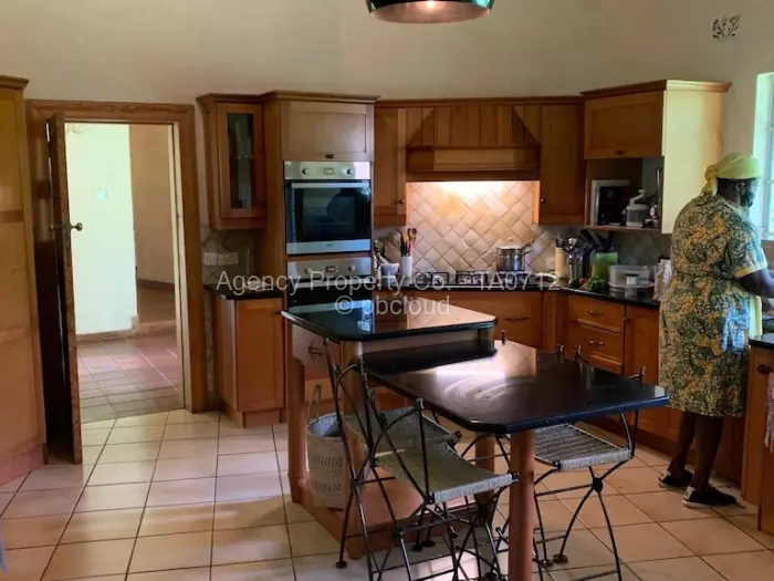 5 Bedroom House to Rent in Highlands