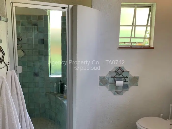 5 Bedroom House to Rent in Highlands